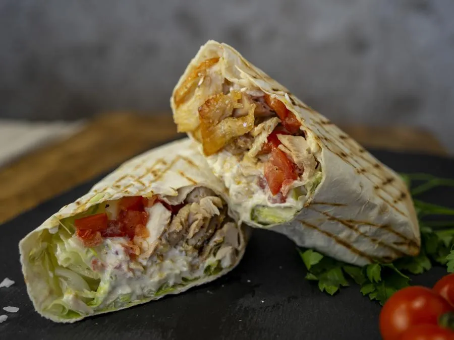 Ролл цезарь с курицей