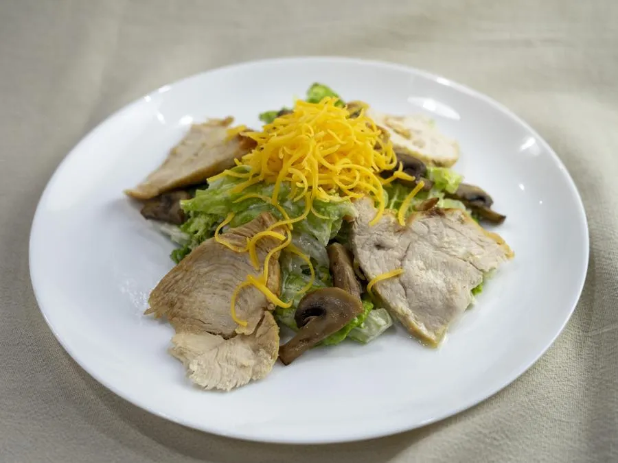 Салат Курица грибы 