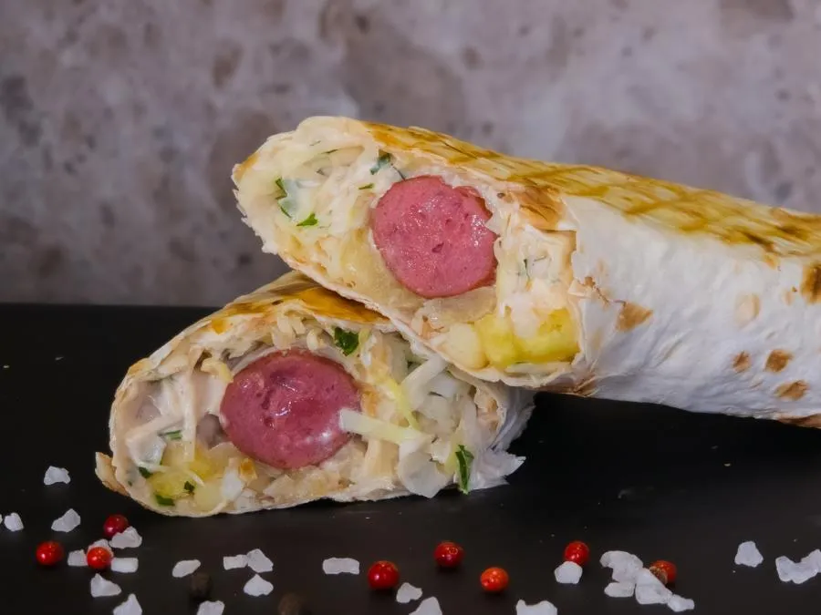 Хот-дог Гавайский в лаваше